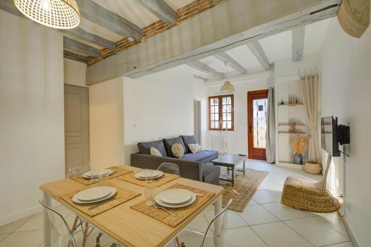 Ferienwohnung Le Chambord Beautiful Half-Timbered House With Terrace Tours Exterior foto